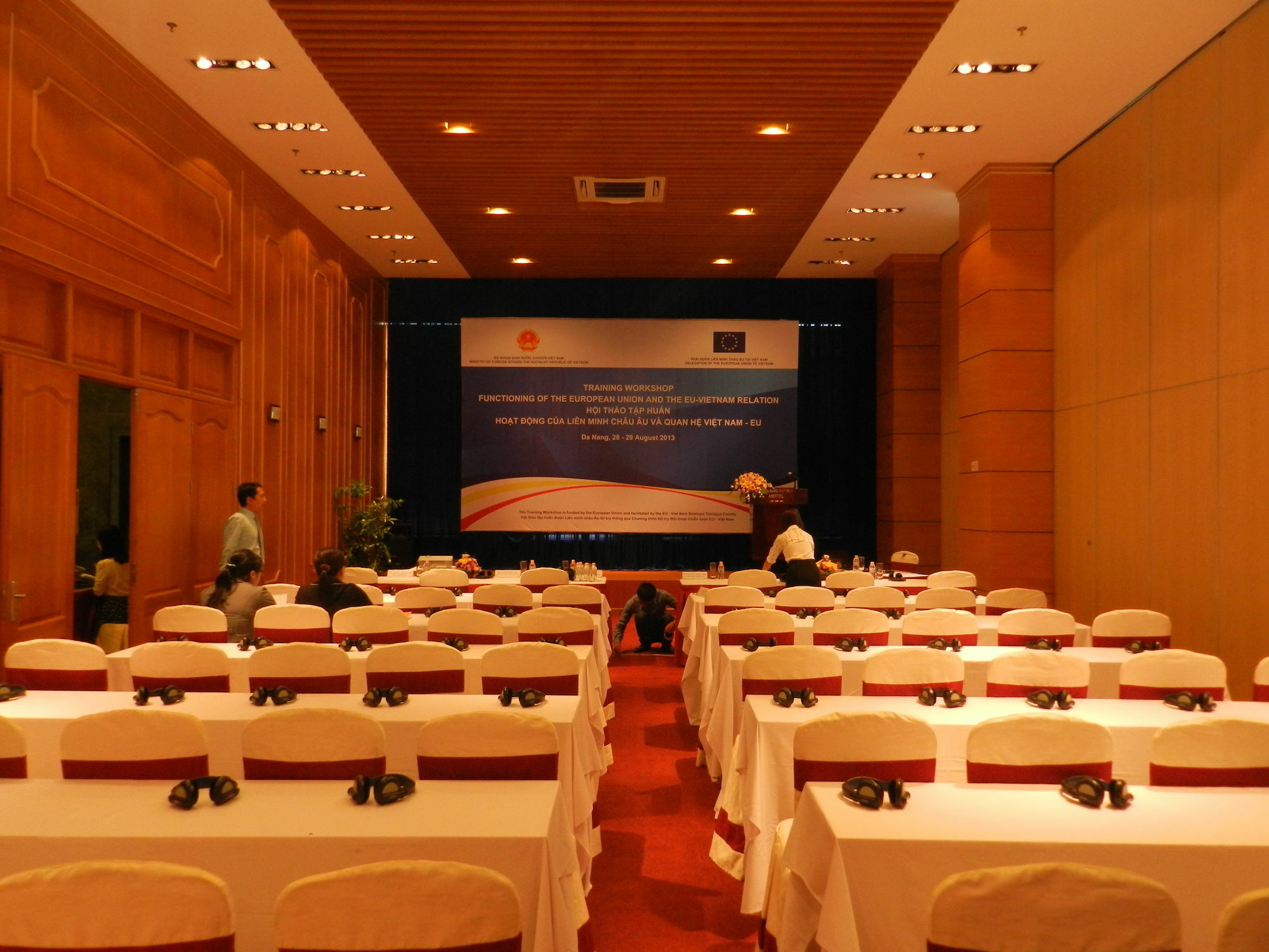Danang Petro Hotel Bagian luar foto